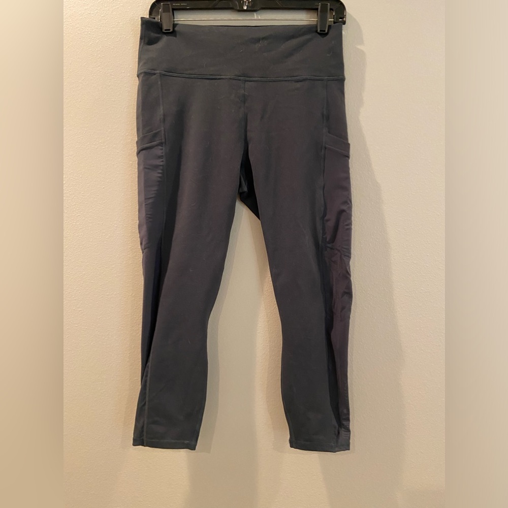 Fabletics Powerhold Leggings Sz L dark green
